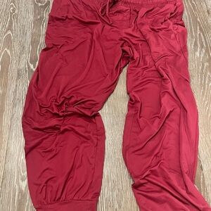 Wine colored Women’s casual lounge jogger